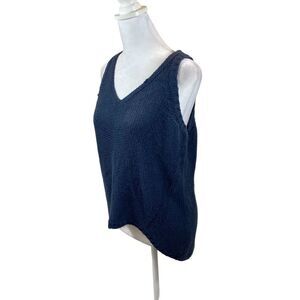 Ladies Quinn Brand Blue Knit‎ Sleeveless V Neck Blouse Size Small